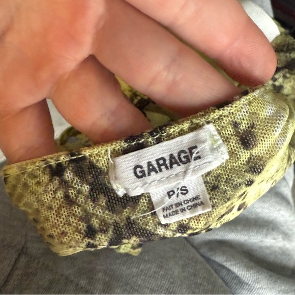 3/$20⚡️ Garage Green Mesh Snake Skin Print Tank Crop Top V-Neck Bustier Style - Picture 3 of 10